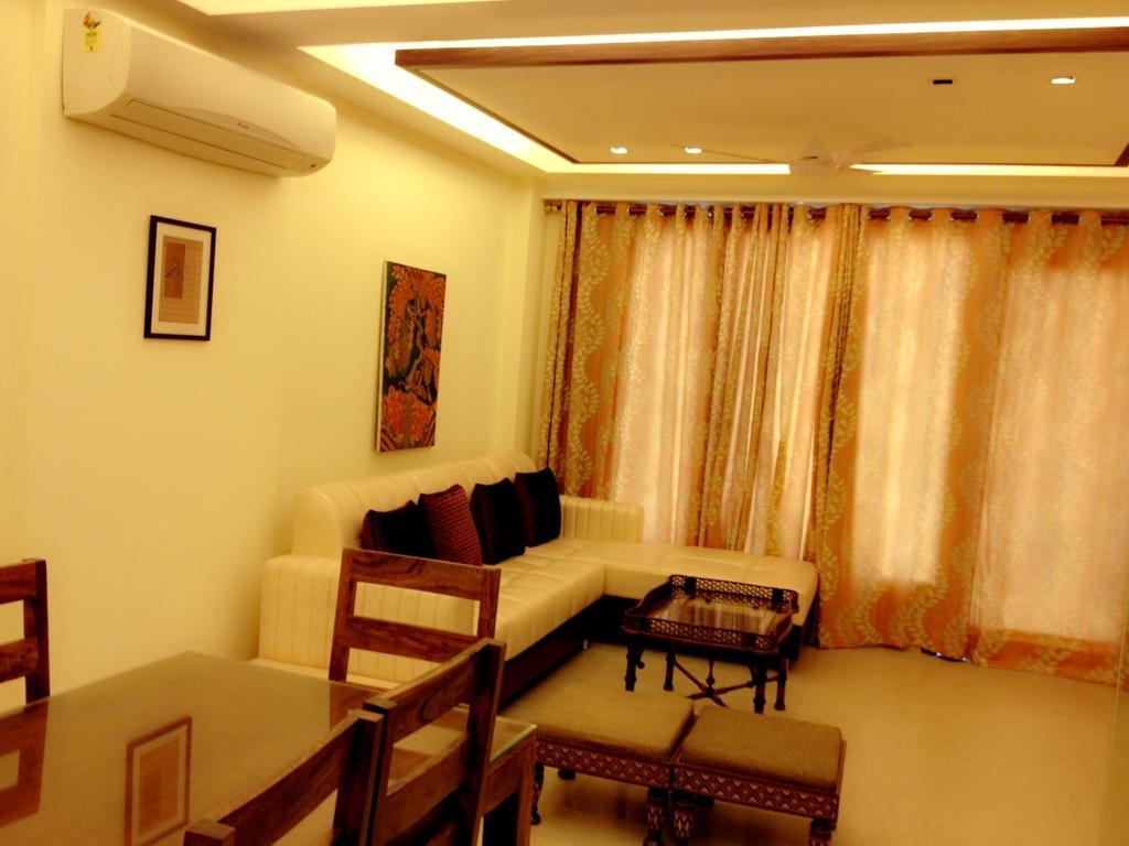 Woodpecker Service Apartments - Green Park Neu-Delhi Zimmer foto