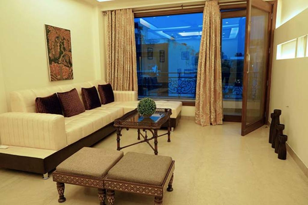 Woodpecker Service Apartments - Green Park Neu-Delhi Exterior foto