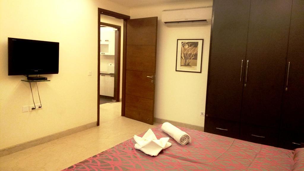 Woodpecker Service Apartments - Green Park Neu-Delhi Exterior foto